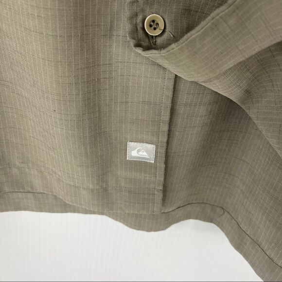 Quicksilver Shirt Short Sleeve Button Olive Green Camp Shirt Men's Size Large - Picture 6 of 8